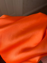 Load image into Gallery viewer, Medium satin bonnet (reversible)
