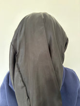 Load image into Gallery viewer, Long Satin Bonnet

