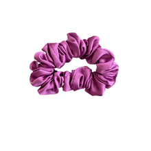 Load image into Gallery viewer, Skinny satin scrunchies
